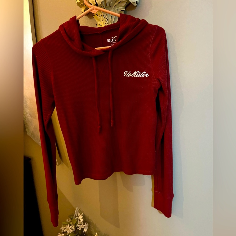 Hollister (2)
